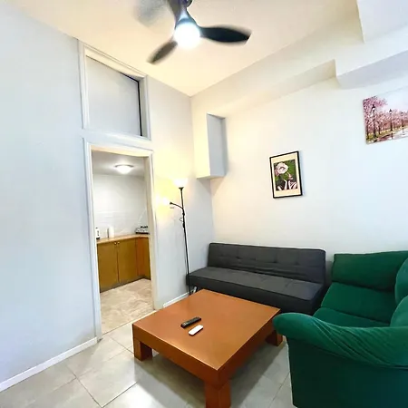Delta 6 Nicosia Apartment *