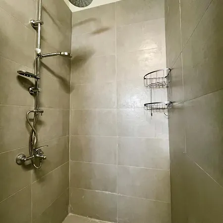 Delta 6 Nicosia Apartment *